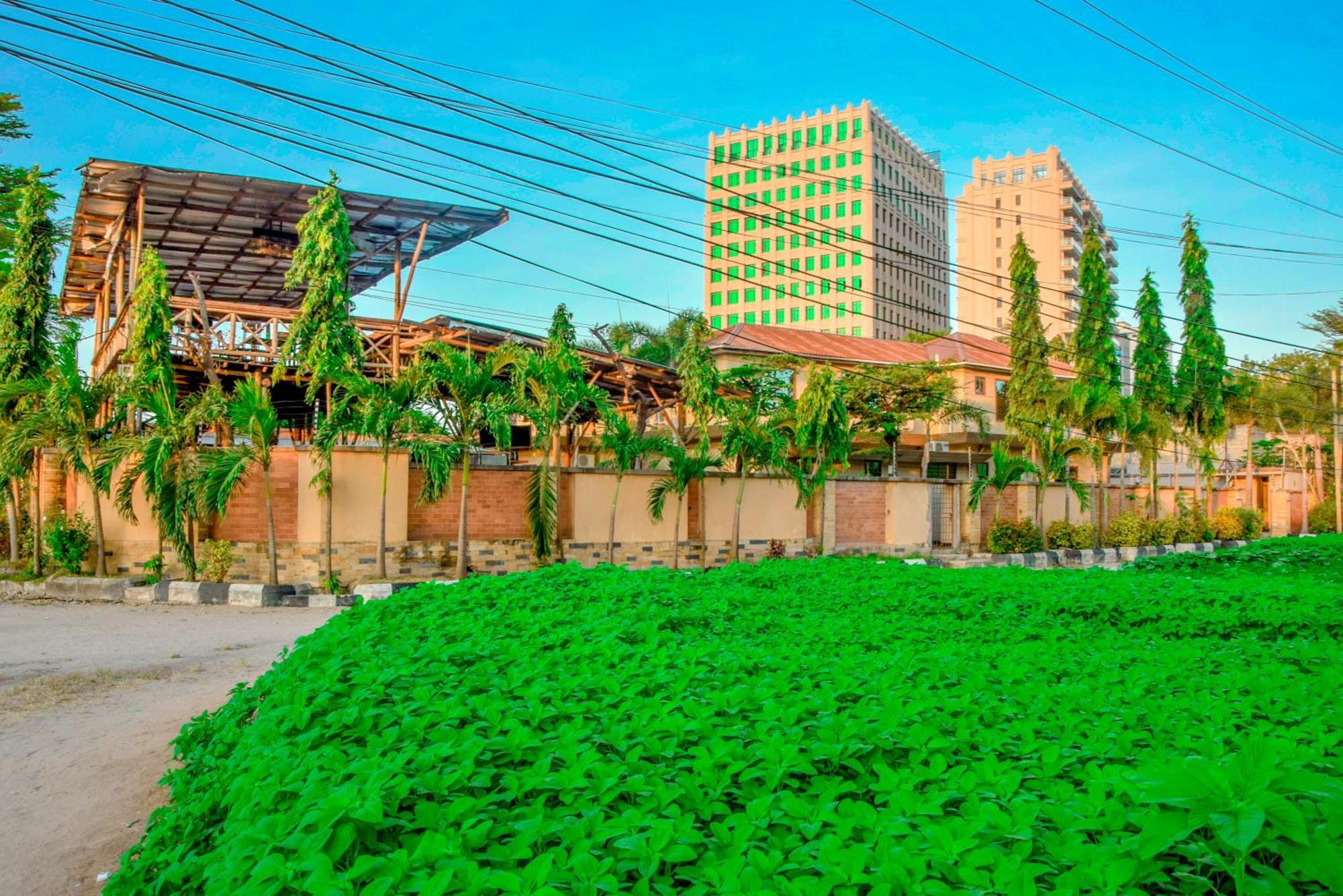 Ostello K27 Premier Backpackers Dar es Salaam Esterno foto