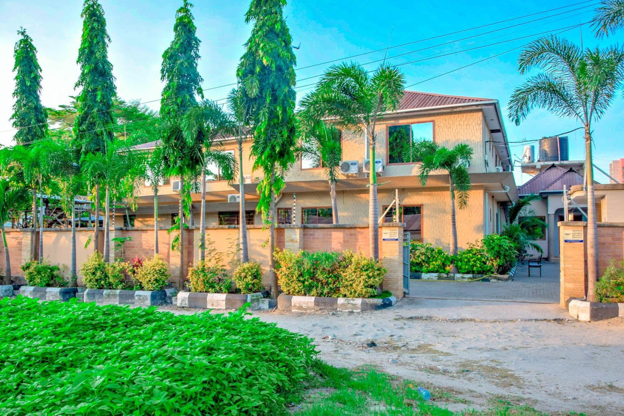 Ostello K27 Premier Backpackers Dar es Salaam Esterno foto