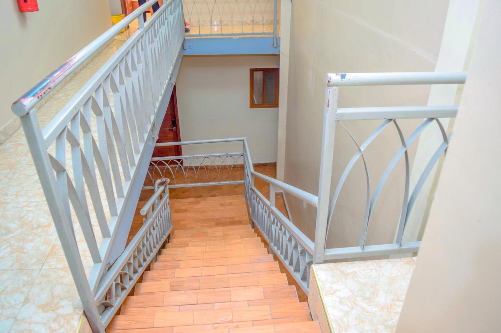 Ostello K27 Premier Backpackers Dar es Salaam Esterno foto